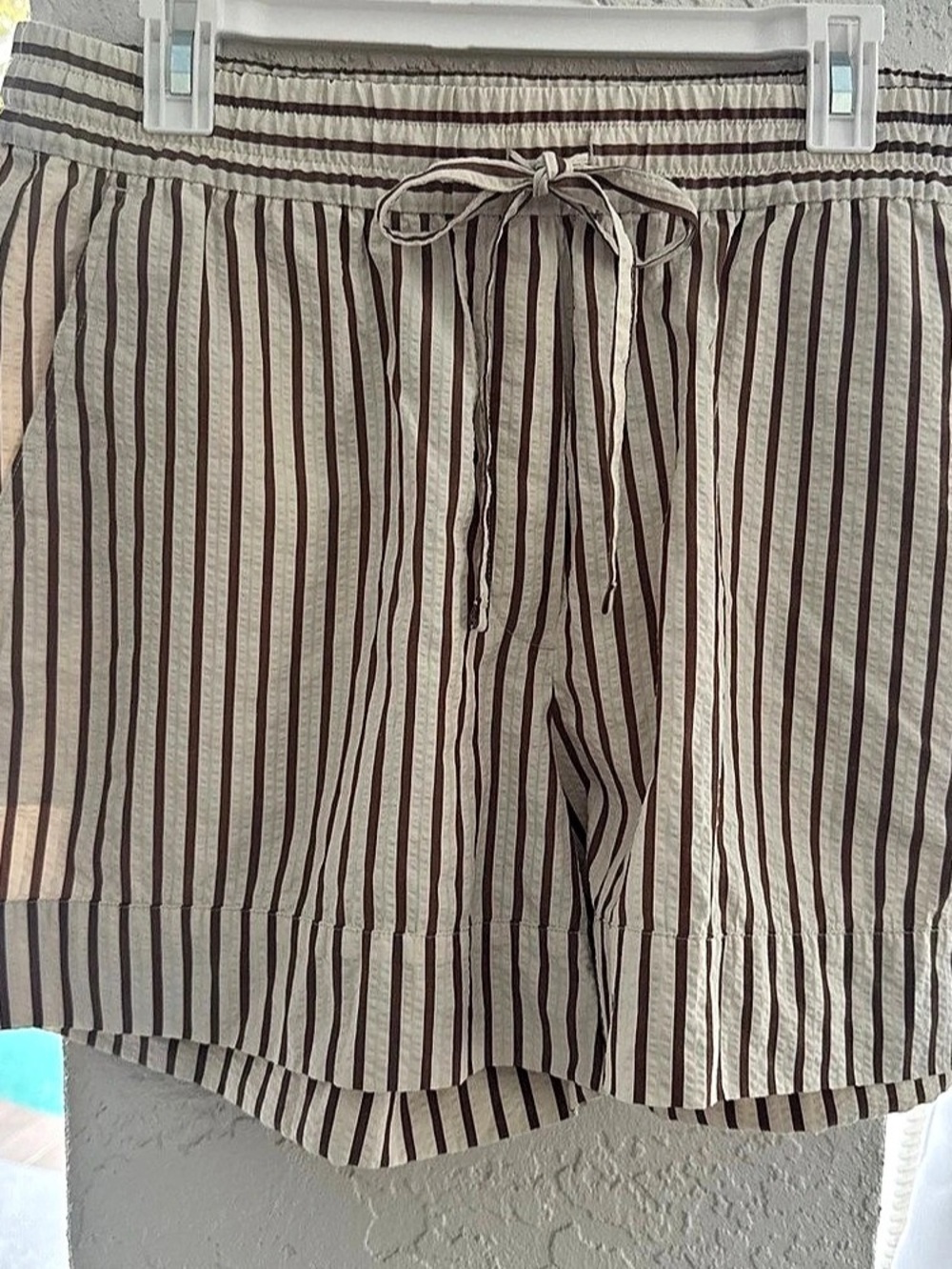 Banana Republic Mid-Rise Shorts Striped Shorts in Brown & Cream Large Like New